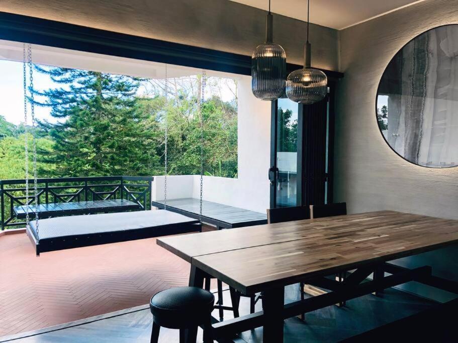 80 Colonie Διαμέρισμα Fraser Hill Εξωτερικό φωτογραφία